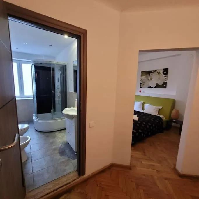 Anastasia Balcescu Apart 2 Self Check Code In From 2Pm Only Microwave Bucharest Romania