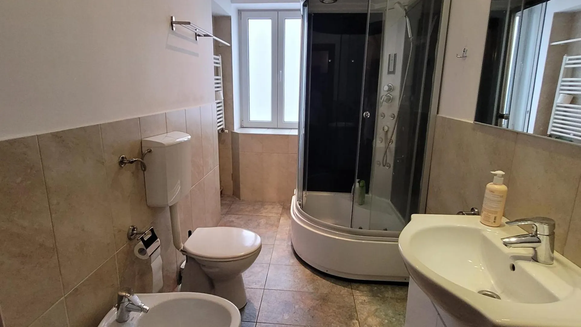 Apartment Anastasia Balcescu Apart 2 Self Check Code In From 2Pm Only Microwave Bucharest Romania